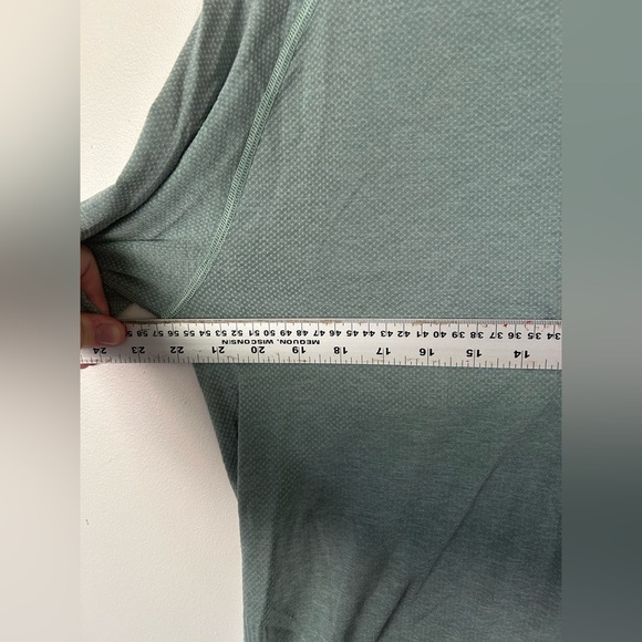 Lululemon Metal Vent Tech T Shirt Mens Large Sage Green Perfomance Light Tee - Picture 3 of 6